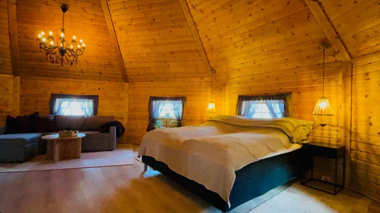 Koselig Dyregard I Tromso Hotel Eksteriør billede